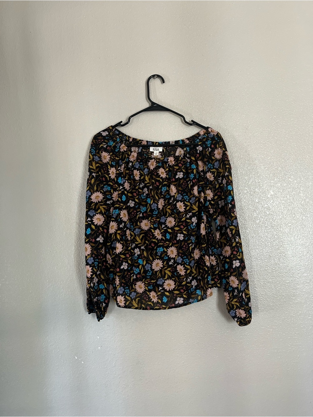 a.n.a Black Floral 100% cotton Long-Sleeve Blouse with Pink and Blue Flowers